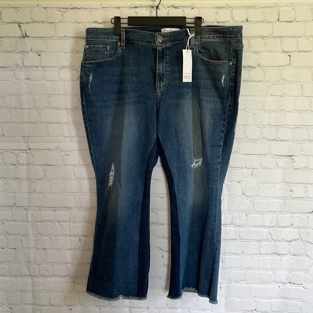 NWT Lane Bryant Mid Rise Girlfriend Jeans, Size 20, Essential Stretch Frayed Hem